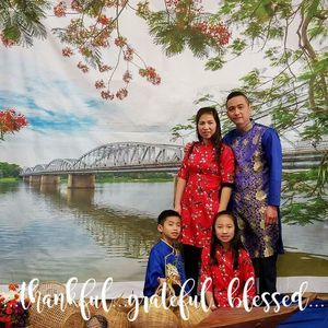 Meet your Posher, Phong